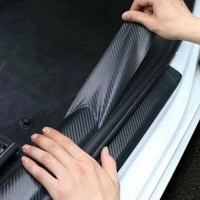 Пленка 3D виниловая 5 см*7 м, защитная лента для автомобиля (чёрная, под карбон)