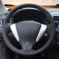 Оплетка на руль из «Premium» экокожи Nissan Sentra 2013-2017 г.в. (черная)