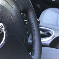 Оплетка на руль из натуральной кожи Mitsubishi Delica V 2011-2016 г.в. (для руля без штатной кожи, черная)