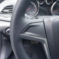 Оплетка на руль из натуральной кожи Opel Meriva B 2010-2017 г.в. (для руля без штатной кожи и кнопок, черная)