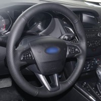 Оплетка на руль из «Premium» экокожи Ford Ecosport 2017-2020 г.в. (для руля со штатной кожей, мультируль, черная)