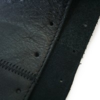 Оплетка на руль из натуральной кожи ГАЗ Соболь (черная, двухслойная)