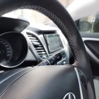 Оплетка на руль из натуральной кожи Hyundai i30 II 2012-2017 г.в. (для руля без штатной кожи, черная)