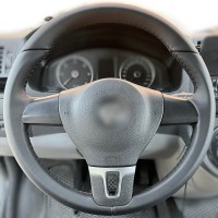 Оплетка на руль из натуральной кожи Volkswagen Passat B7 2011-2015 г.в. (для замены штатной кожи, черная)