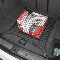 Сетка в багажник автомобиля с карабинами для фиксации груза (чёрная, 70*70 см)