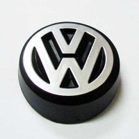 Эмблема «VW» (50 мм) пьедестал