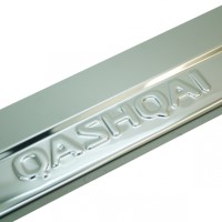 Накладки на пороги Nissan Qashgai штамп (ступенька)