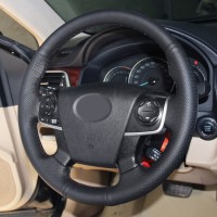 Оплетка на руль из «Premium» экокожи Toyota Camry 2011-2014 г.в. (черная)